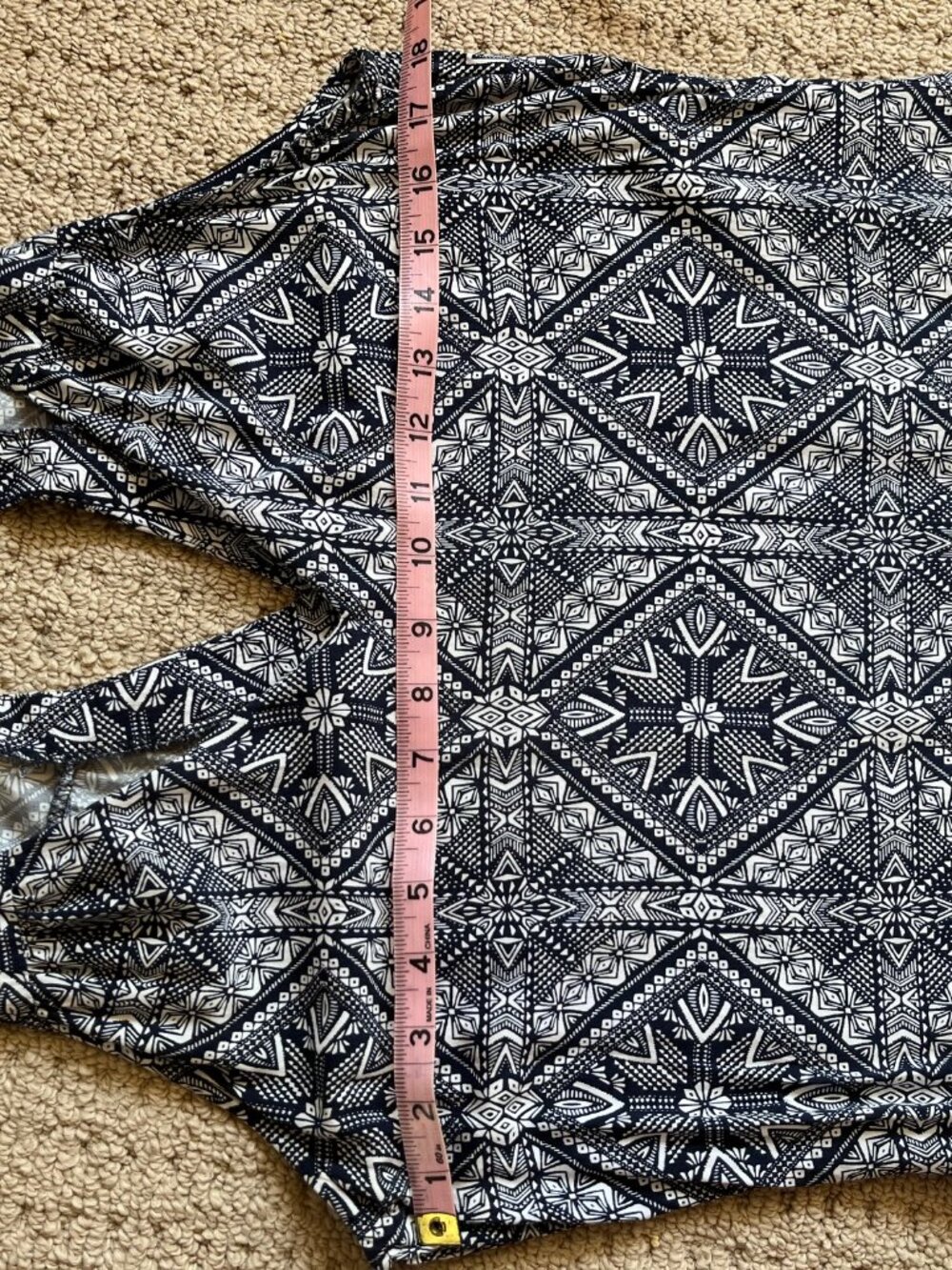 Denver Hayes Navy Blue Medallion Print Rayon Shift Dress Size Small - Picture 5 of 8